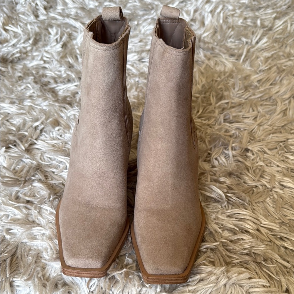 Women's Tan Ankle Boots